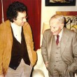 Antoni Tàpies i J.V. Foix a casa del poeta. Barcelona, 1984.